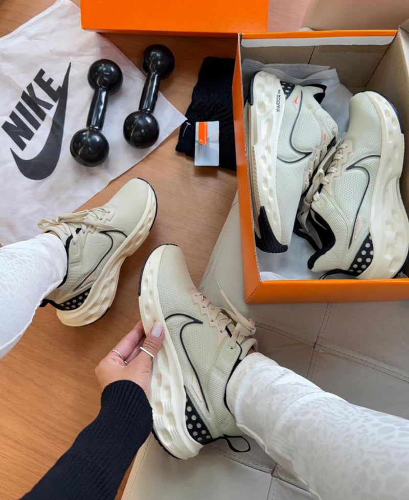 Tênis Nike  Infinity Unissex