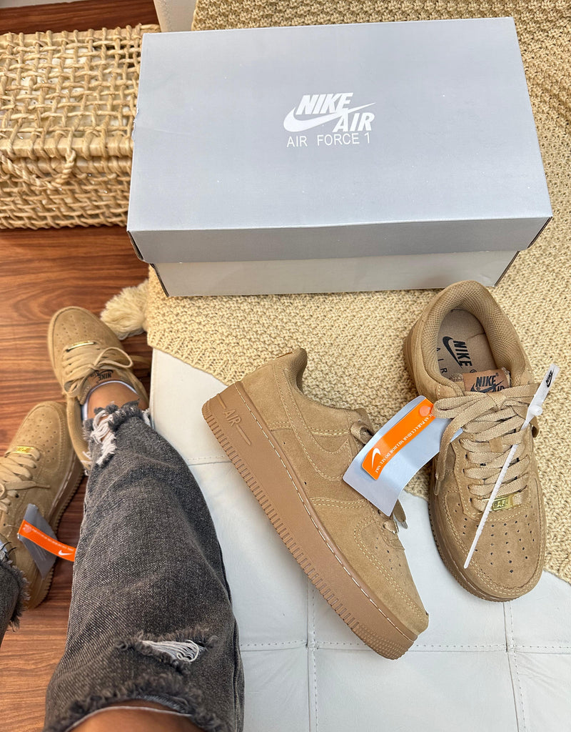 Nike air force carmuça