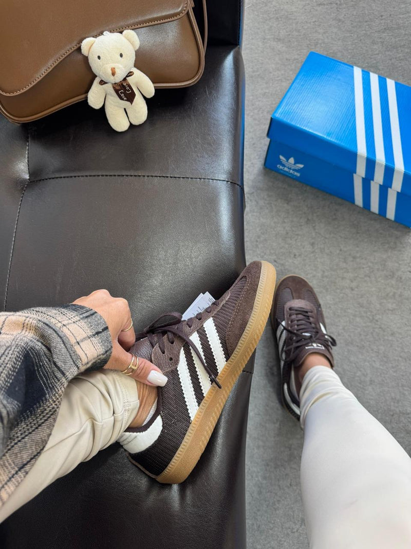 Adidas Samba  couro tricote